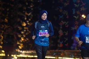 BIB: 44715
                            <button type="button" onclick="openModal(18288252)" class="btn btn-primary btn-sm float-right btn-popup" data-toggle="modal" data-target=".modal-high-quality">
                        <i class="fas fa-shopping-cart"></i> Add to Cart
                    </button>
                                            <button type="button" onclick="isThisMe(18288252, true)" class="btn btn-success btn-sm float-right btn-popup btn-isme hidden" data-toggle="tooltip" data-placement="bottom" title="นี่คือรูปของคุณใช่ไหม คลิกที่นี่เพื่อเอาเข้าอัลบั้ม">
                        <i class="fas fa-plus"></i> Add to album
                    </button>
                    <button type="button" onclick="isThisMe(18288252, false)" class="btn btn-warning btn-sm float-right btn-popup btn-isnotme hidden">
                        <i class="fas fa-ban"></i> Remove from album
                    </button>